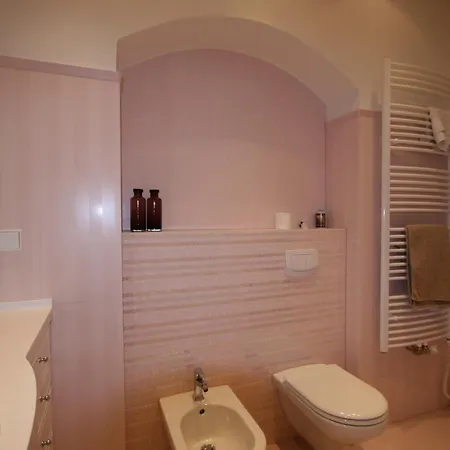 Studio Pod Jelenim Skokem Lejlighed Karlovy Vary